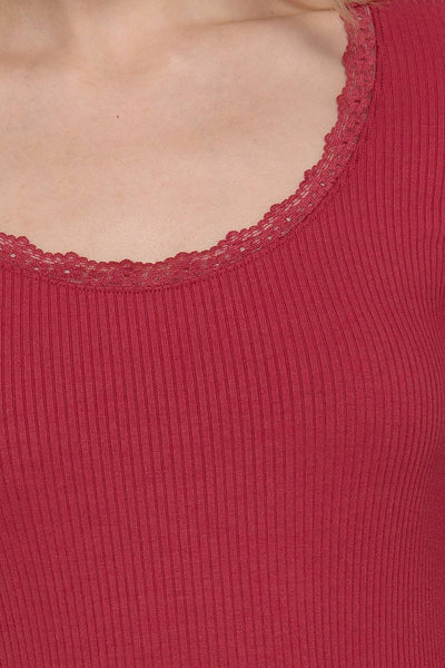 XoXo Red Scoop Neck Top