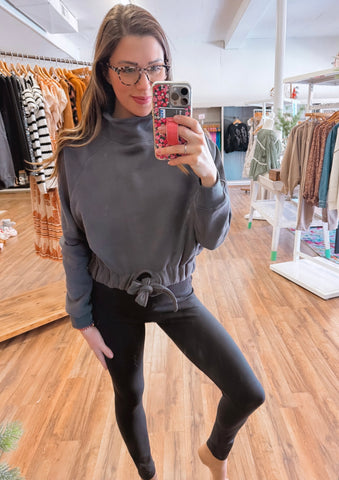 Mock Neck Scuba Sweatshirt [2 Colors]